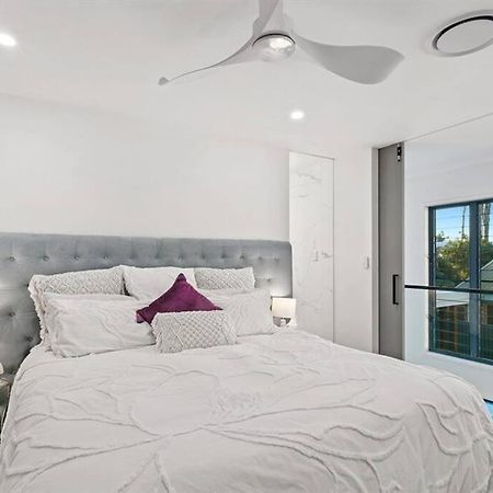 Beachside Buddina Luxury Family House 5 Bedrooms 外观 照片