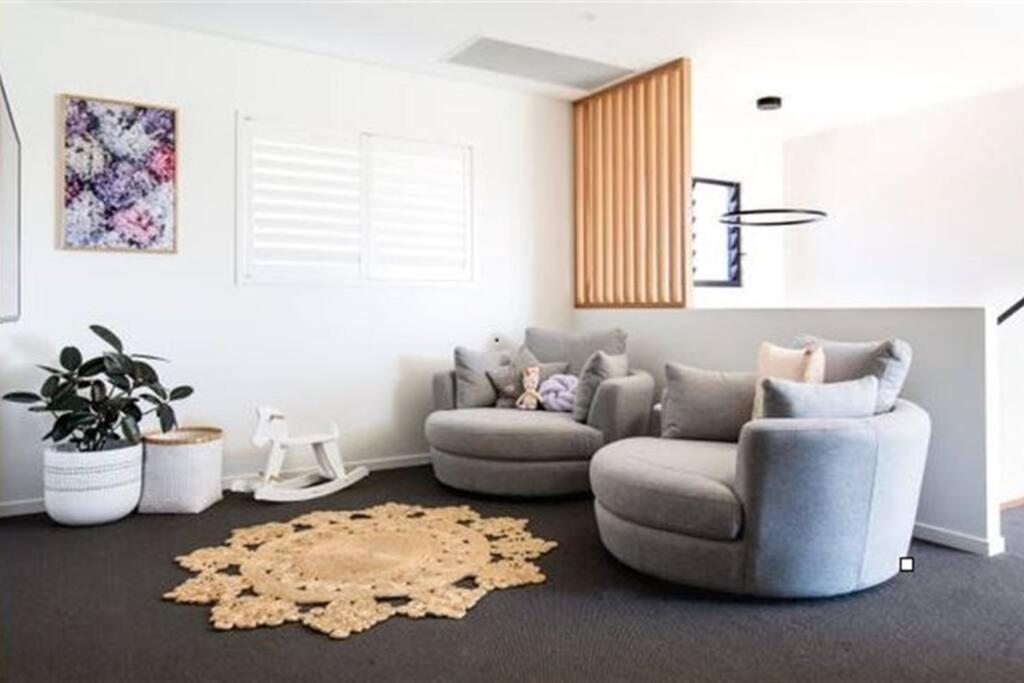 Beachside Buddina Luxury Family House 5 Bedrooms 外观 照片